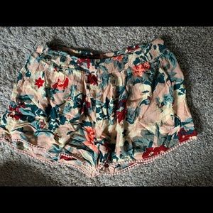 RD Style shorts. Size medium. Worn once.